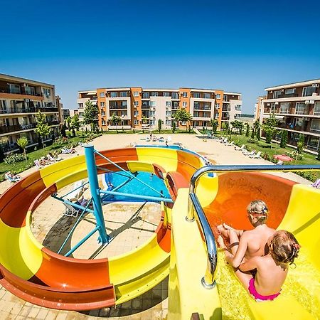 Holiday Fort Golf Club - Premium Apartments Sunny Beach Eksteriør billede