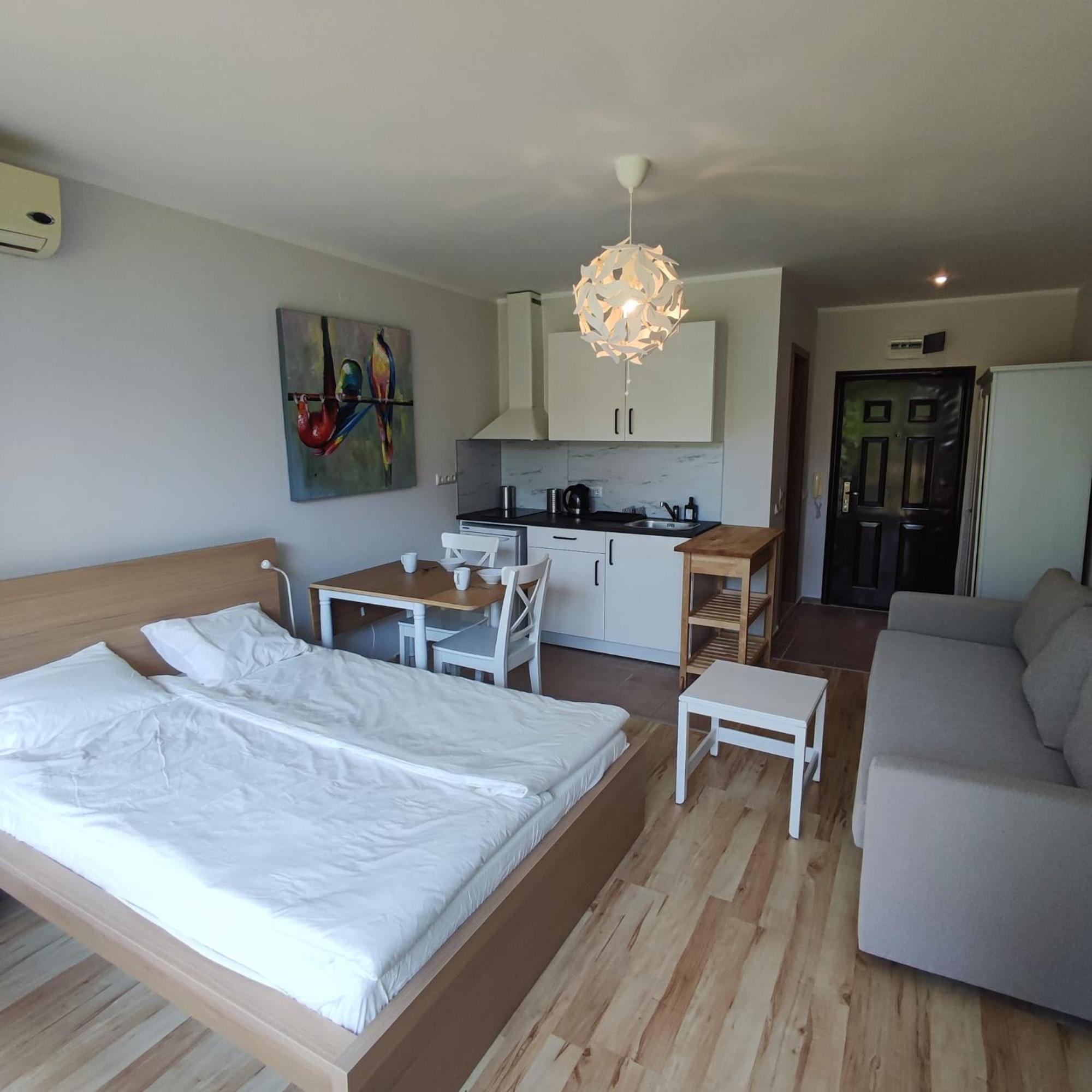 Holiday Fort Golf Club - Premium Apartments Sunny Beach Eksteriør billede