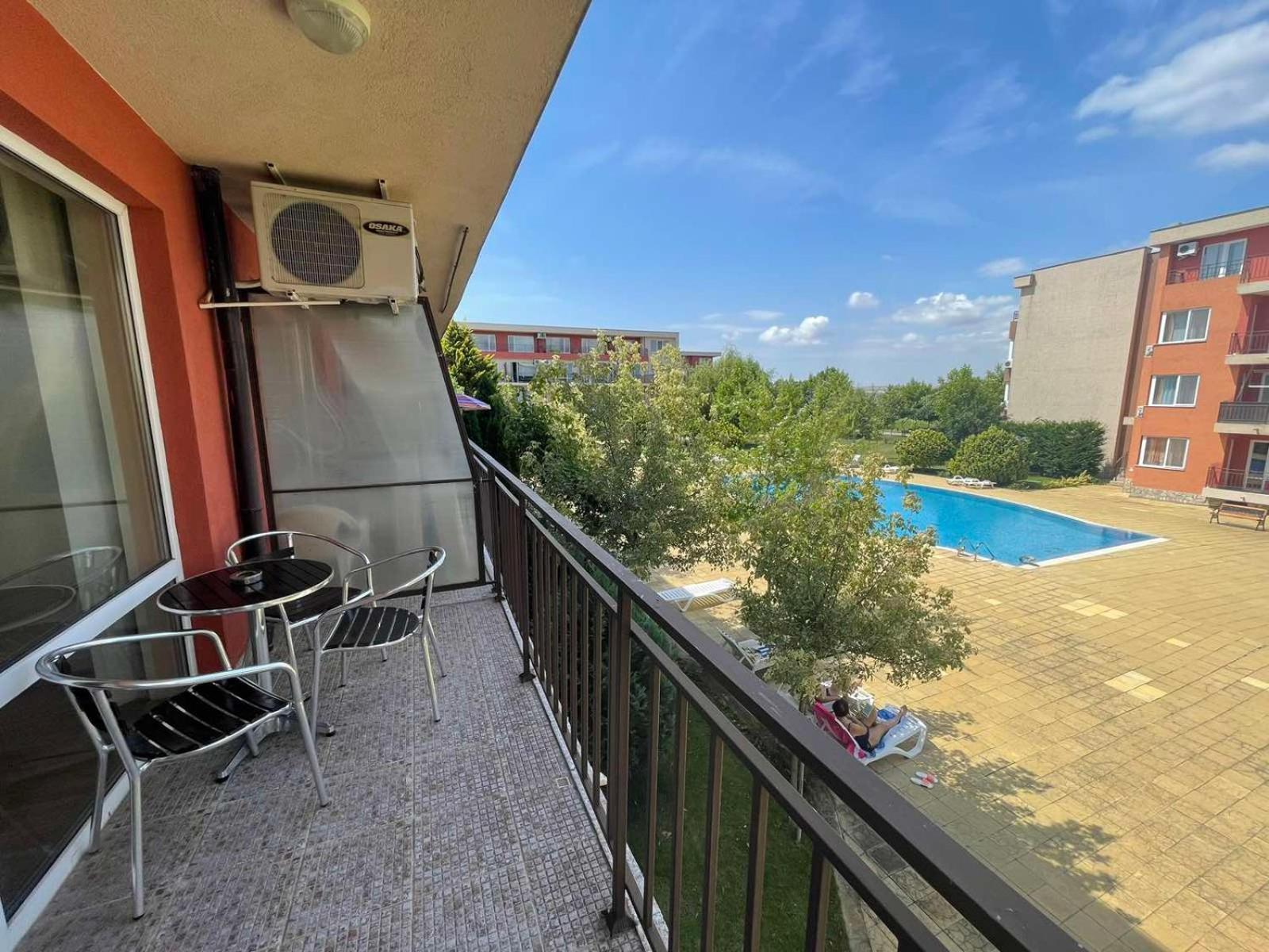 Holiday Fort Golf Club - Premium Apartments Sunny Beach Eksteriør billede
