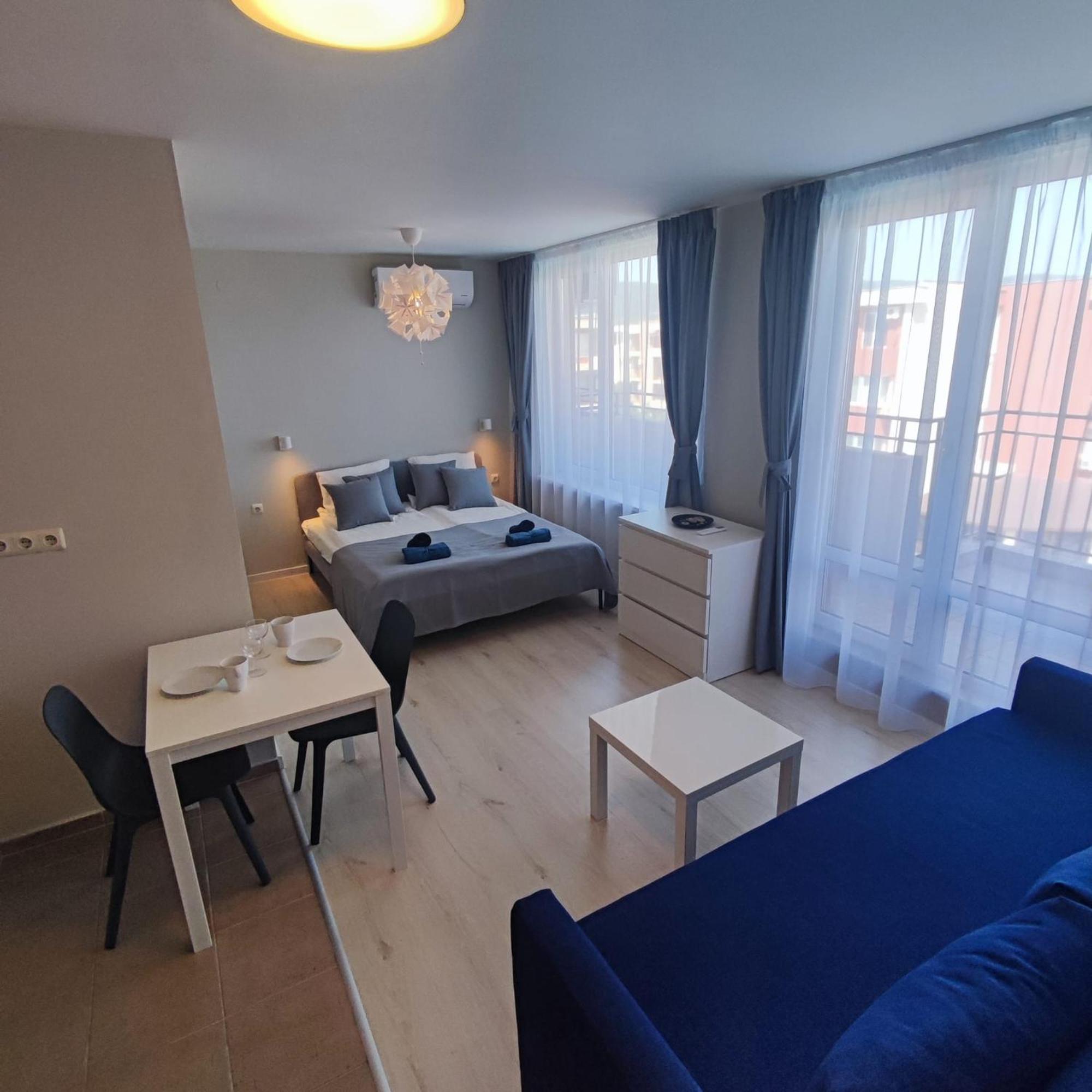 Holiday Fort Golf Club - Premium Apartments Sunny Beach Eksteriør billede