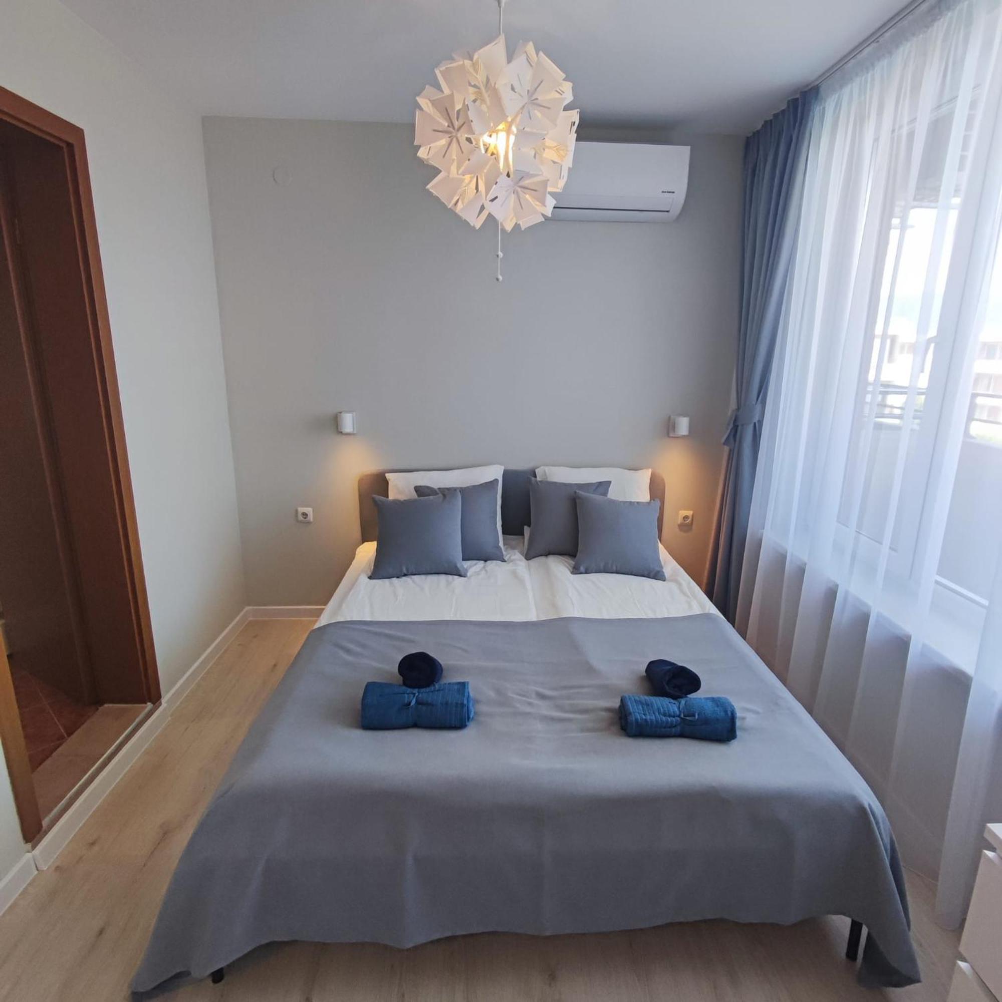 Holiday Fort Golf Club - Premium Apartments Sunny Beach Eksteriør billede
