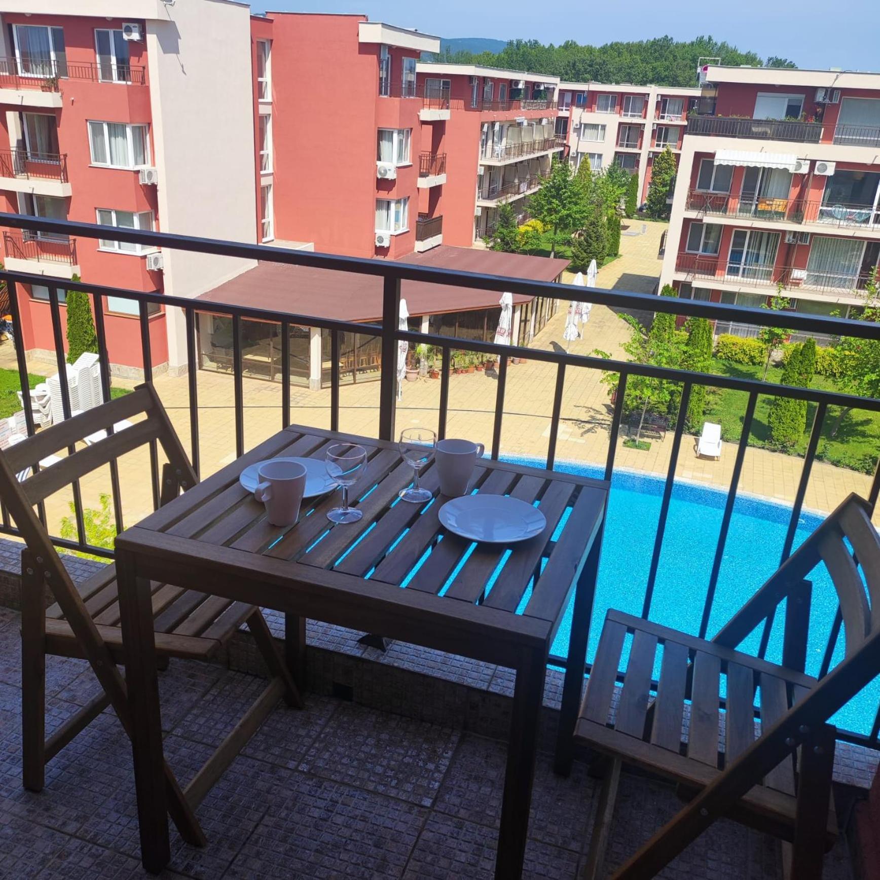 Holiday Fort Golf Club - Premium Apartments Sunny Beach Eksteriør billede